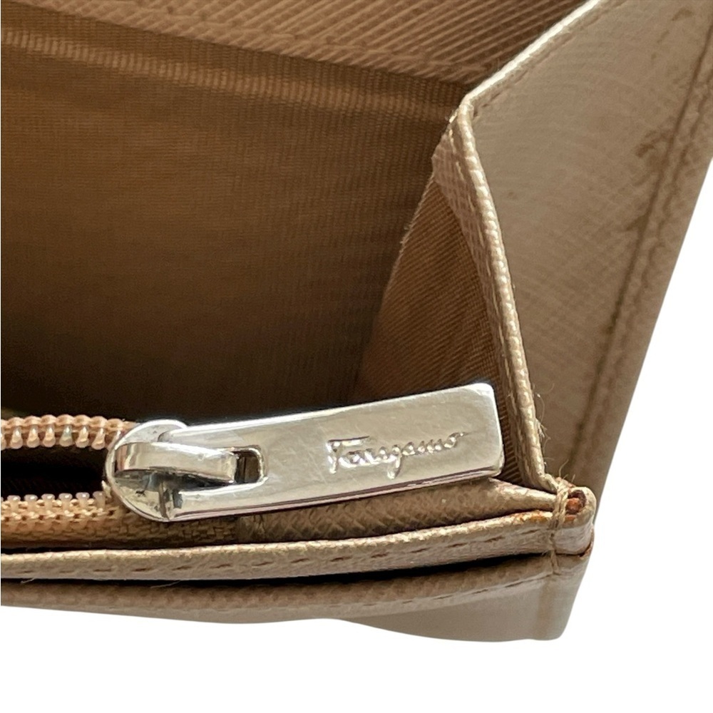 Salvatore Ferragamo Icona Clip Continental Wallet - Picture 12 of 14
